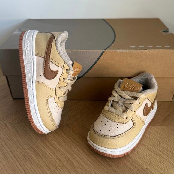 Nike Force 1 Low “Inspected by Swoosh” Toddler Sneakers - SZ 8 C - Picture 11 of 13